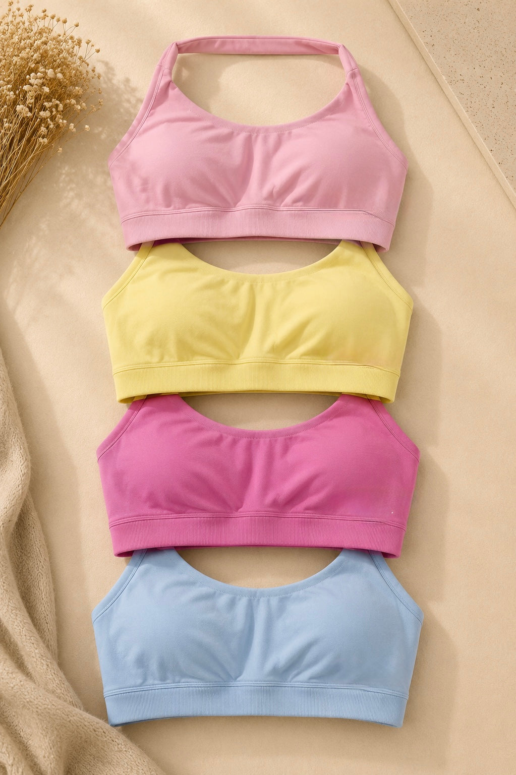 AMAÉ Active Halter Neck Sports Bra