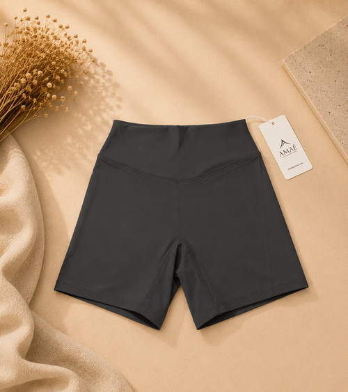 AMAÉ Active Contour Shorts