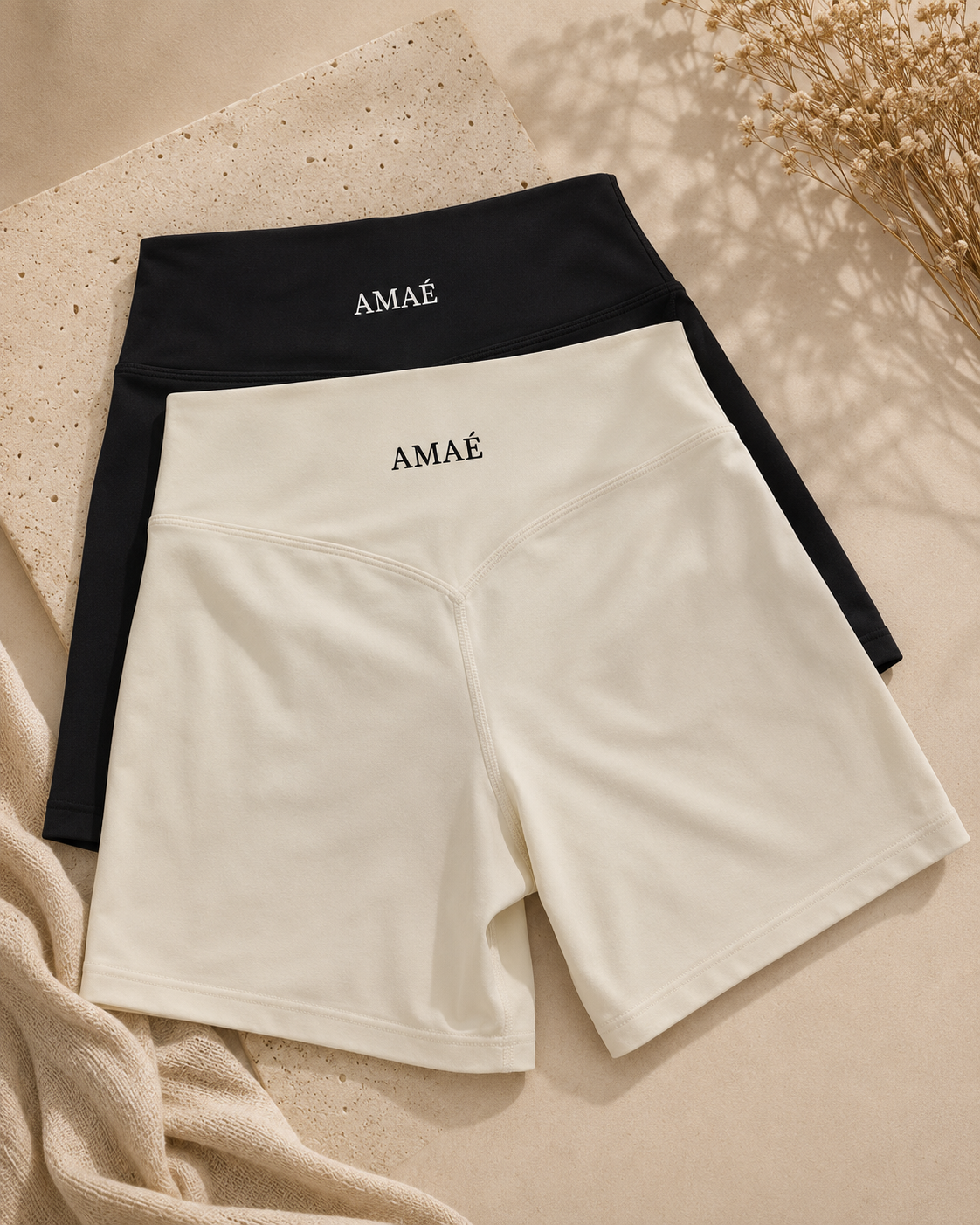 AMAÉ Active Contour Shorts